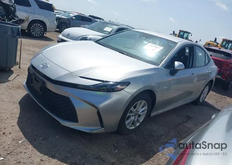 2025 Toyota Camry Le из США, поврежденный, VIN 4T1DAACK1SU003756